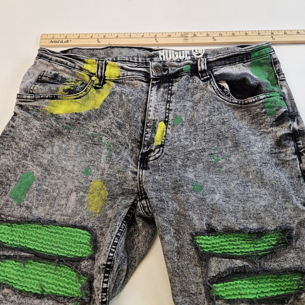 Rogue Distressed Camo Black Denim Shorts Size 34